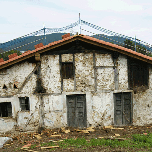 Coordinación de seguridad en fase de obra de refuerzo de estructura y ejecución de cubierta. Aduna